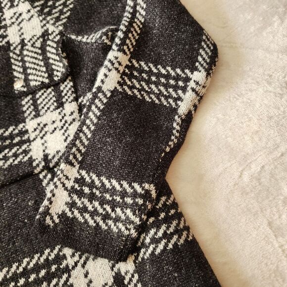 Adrienne Vittadini Open Front Plaid Cardigan Shirt Tail Hem Medium - Picture 5 of 12